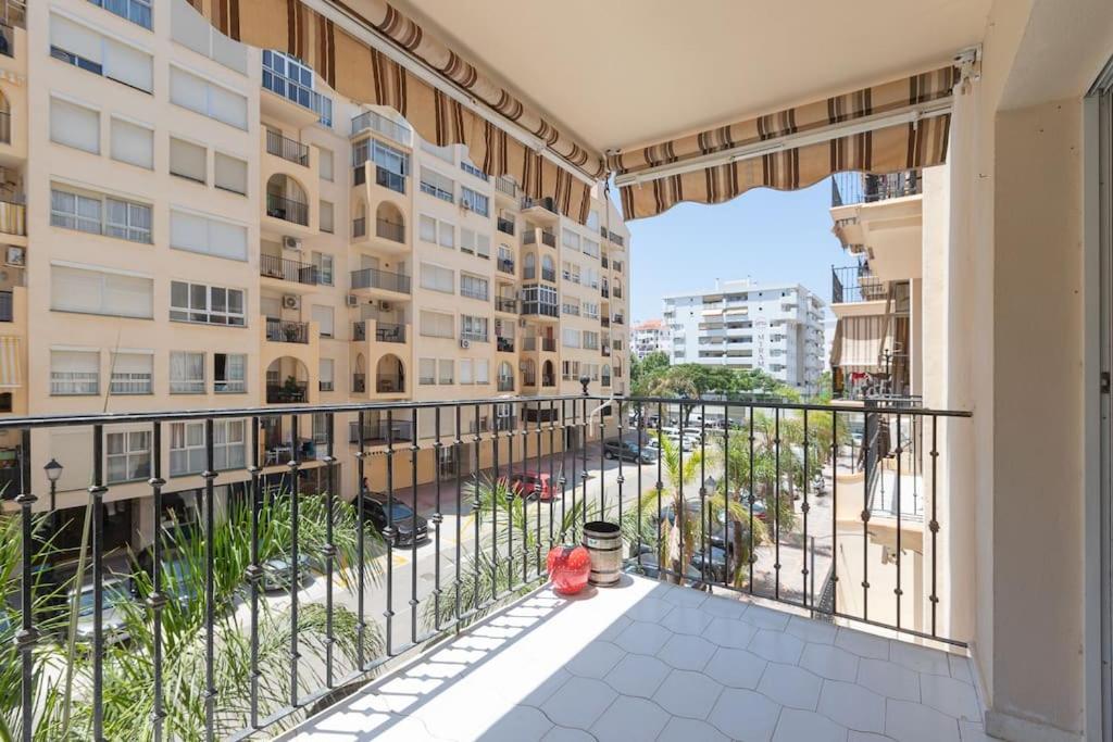 Apartamento Fuengirola Beach Exterior foto